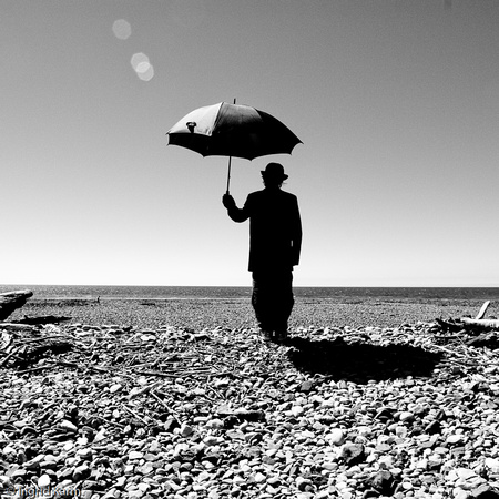 brief rain_umbrella b-w-2